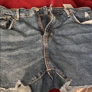Size 10 Levi shorts